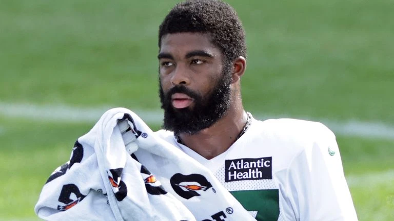 Jets’ Stiggers in hospital after collapsing during practice